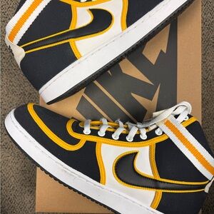 Nike Vandal High Canvas Black and Yellow High-Tops